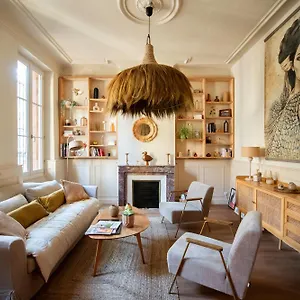 La Maison Clemenceau 3* Salon-de-Provence